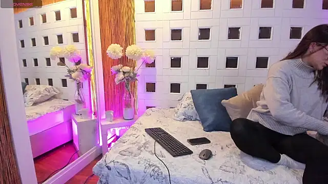 aleessiia online show from March 4, 12:55 pm