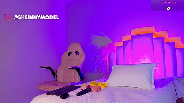 Sheinny brown1 online show from February 25, 7:56 pm