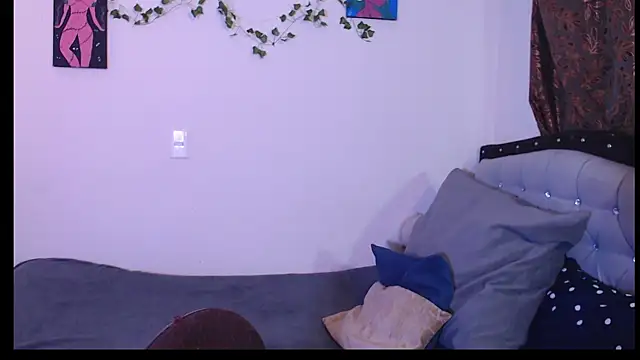 Lili  Clan online show from June 2, 3:41 am