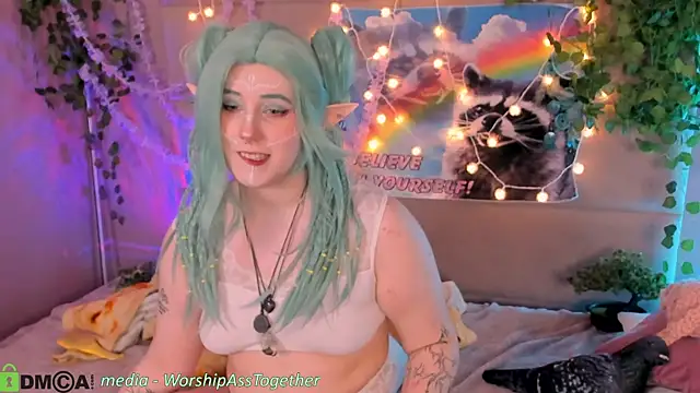 candy yeah online show from April 4, 1:04 am