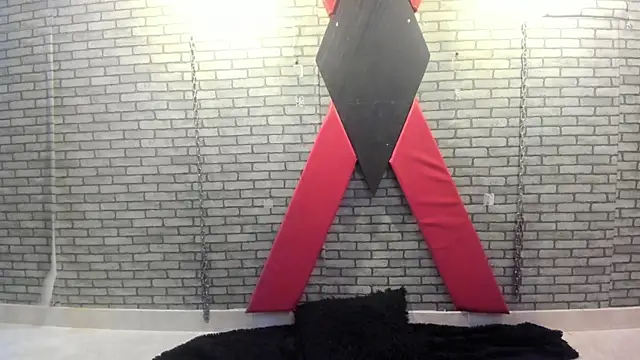 hillary bigbutt online show from May 21, 10:11 am