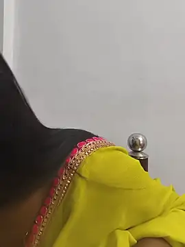 Snapshot of Cute-aryaa chatting on June 17, 5:14 pm Cute-aryaa online show from June 17, 5:14 pm