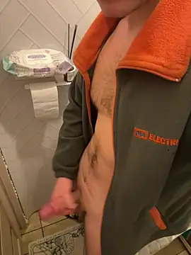 Snapshot of Kiruha88 chatting on February 23, 11:35 pm Kiruha88 online show from February 23, 11:35 pm