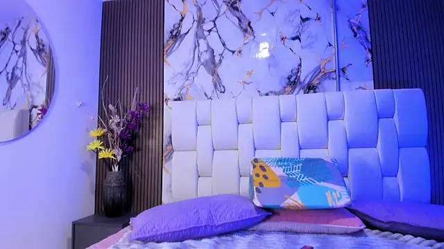 alisstarr online show from April 11, 11:47 am