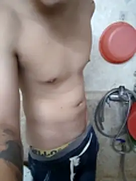 Snapshot of rdan13 chatting on March 2, 5:09 pm rdan13 online show from March 2, 5:09 pm