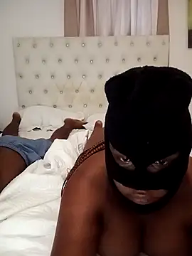 bigboobsy online show from April 12, 6:18 am