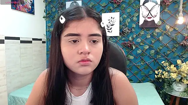 mila quin online show from May 24, 12:32 pm