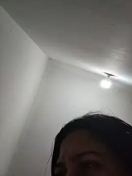 Snapshot of luna29 chatting on July 1, 11:59 pm luna29 online show from July 1, 11:59 pm