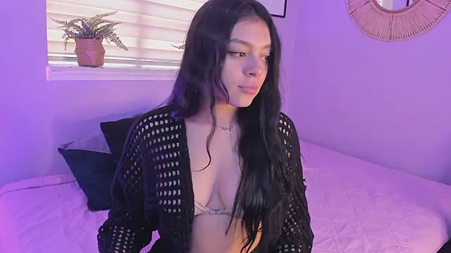 Lummii  online show from March 2, 7:21 pm