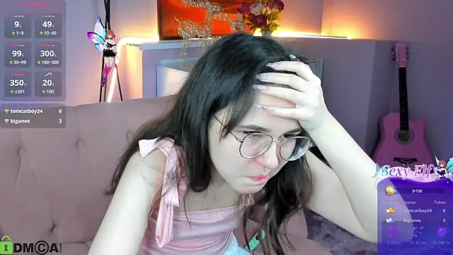 leylamirage online show from April 2, 1:31 pm