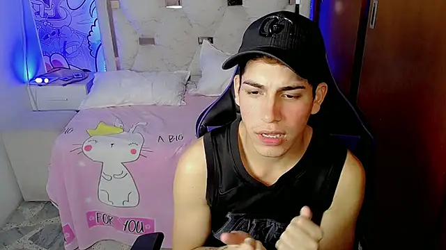 Bby cash  online show from February 24, 8:40 pm