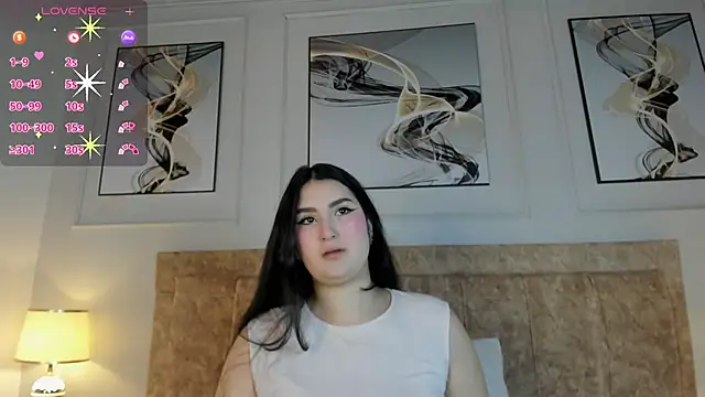 zoe moon   online show from May 19, 11:27 am