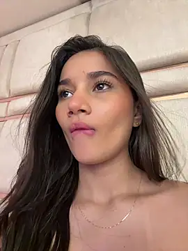 AlessiaVallmont online show from March 20, 2:55 pm