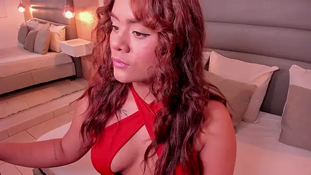 Snapshot of _scarlett_rosse chatting on February 18, 9:55 pm scarlett rosse online show from February 18, 9:55 pm