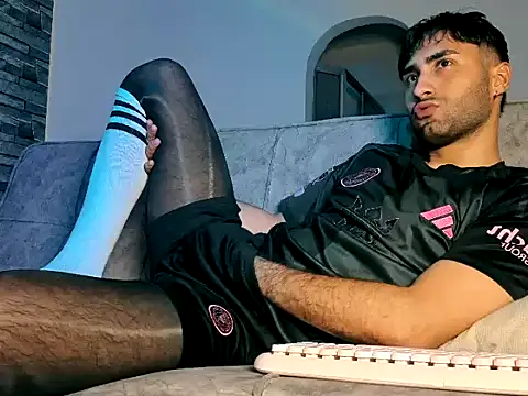 Justdavid  online show from July 9, 2:04 am