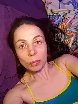 Snapshot of On_ViBE chatting on February 17, 2:30 am On ViBE online show from February 17, 2:30 am