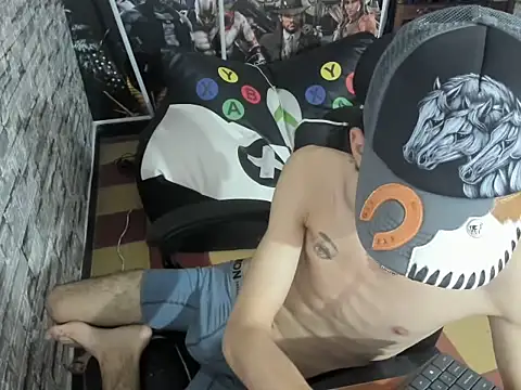 wex 077 online show from March 25, 1:44 am