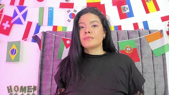 Evelin  thompsson online show from June 30, 3:18 am