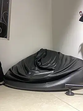 Snapshot of katasanz chatting on February 28, 1:50 am katasanz online show from February 28, 1:50 am