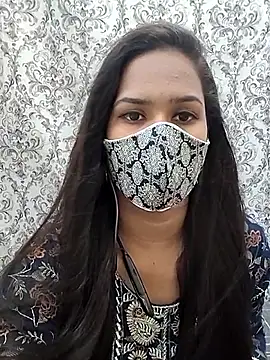 Snapshot of Tamil_Charu_ chatting on April 1, 3:40 am Tamil Charu online show from April 1, 3:40 am