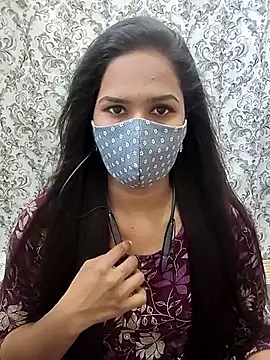 Snapshot of Tamil_Charu_ chatting on April 6, 4:57 am Tamil Charu online show from April 6, 4:57 am