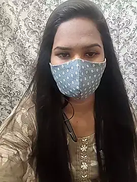 Snapshot of Tamil_Charu_ chatting on April 12, 7:24 am Tamil Charu online show from April 12, 7:24 am