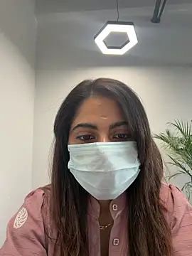 Snapshot of ISHA-STRIP chatting on March 25, 9:48 am ISHA-STRIP online show from March 25, 9:48 am