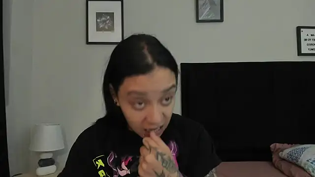 sabbrand0111 online show from March 20, 6:02 pm