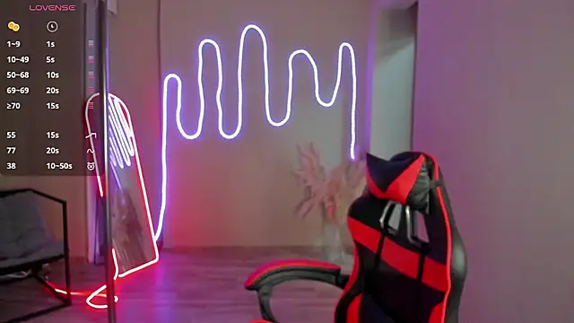 KatrineEvvans online show from March 1, 8:16 am