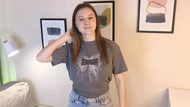 Snapshot of Mili_Gernat chatting on February 28, 8:59 am Mili Gernat online show from February 28, 8:59 am