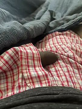 ElReyoficial online show from February 17, 1:18 pm