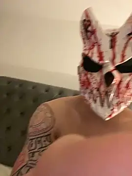 Snapshot of Deviltitan chatting on February 20, 1:57 am Deviltitan online show from February 20, 1:57 am