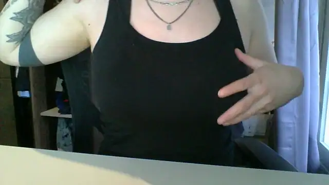 Geileboef28 online show from April 9, 5:40 am