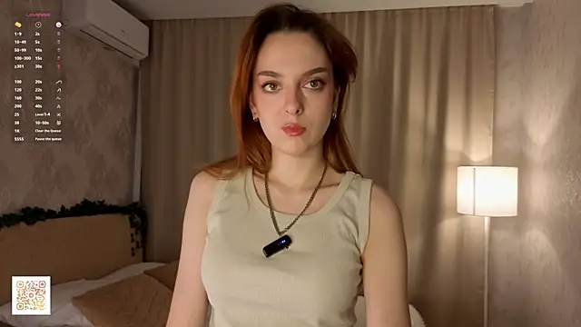 JoslynContrera online show from February 25, 4:44 am