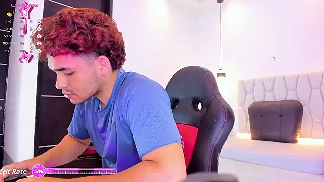 Snapshot of marcos_lc chatting on February 21, 12:28 pm marcos lc online show from February 21, 12:28 pm