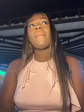 ZarahFerreira online show from June 14, 2:24 am