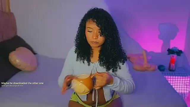 Keyla roberts777  online show from March 30, 11:50 pm