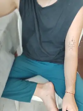 19daniboy online show from April 22, 1:01 pm