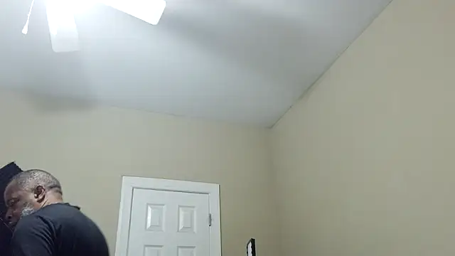 Cleozevo1961 online show from March 22, 1:36 pm