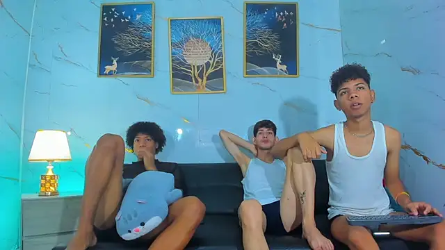 Spicy guys online show from April 5, 1:19 pm