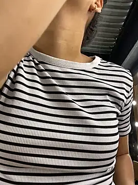 Snapshot of cloe_taylor__25 chatting on February 25, 1:10 pm cloe taylor 25 online show from February 25, 1:10 pm