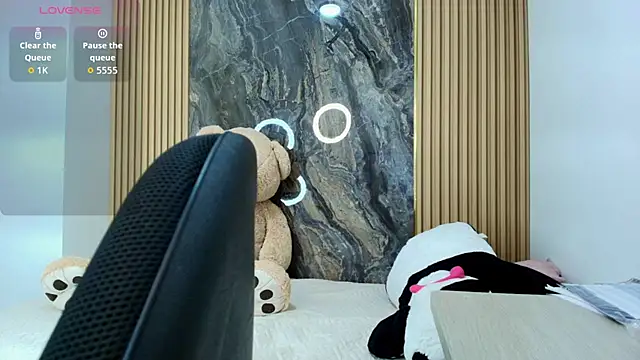 scarlett lumi online show from February 19, 10:22 am