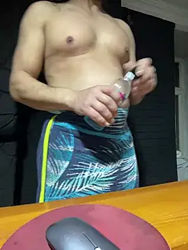 TurkeyMen online show from March 18, 4:21 pm