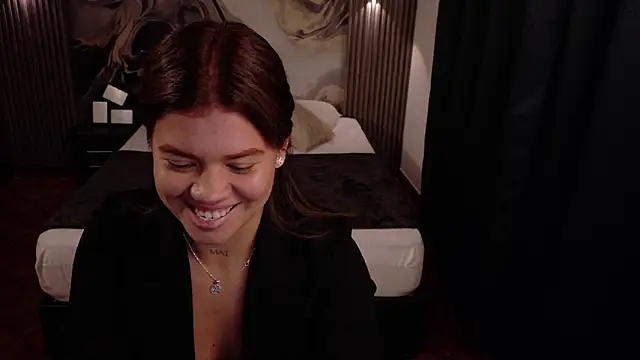 Alessia Monroe  online show from April 13, 8:14 pm