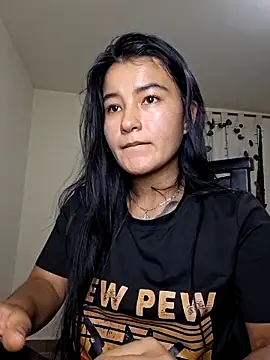 Miiia a online show from March 4, 8:37 pm