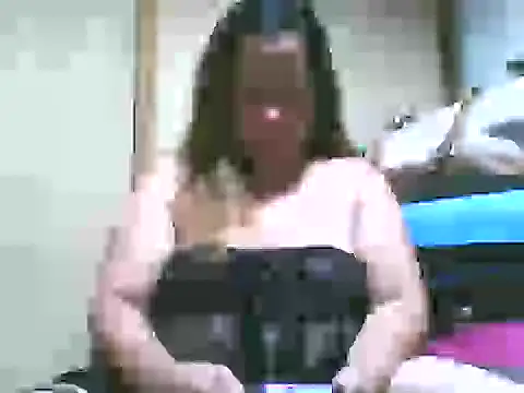 Snapshot of mature_l0ve43 chatting on February 21, 11:11 am mature l0ve43 online show from February 21, 11:11 am