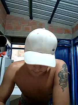 Snapshot of marlonpabon chatting on June 19, 10:46 pm marlonpabon online show from June 19, 10:46 pm