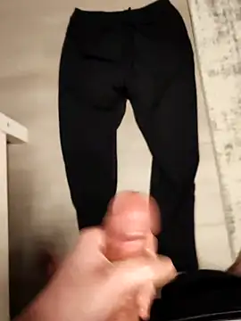 Marlon06  online show from April 18, 11:27 pm