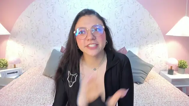 Angelie Rosebrm online show from April 8, 3:17 am