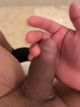 Snapshot of charles23xavier25 chatting on March 9, 1:09 am charles23xavier25 online show from March 9, 1:09 am